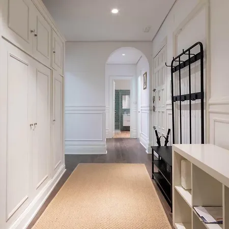 아파트 By Kyosai *