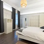 Apartment By Kyosai *