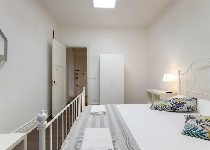 By Kyosai شقة بلباو